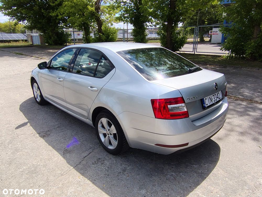 Skoda Octavia - 5