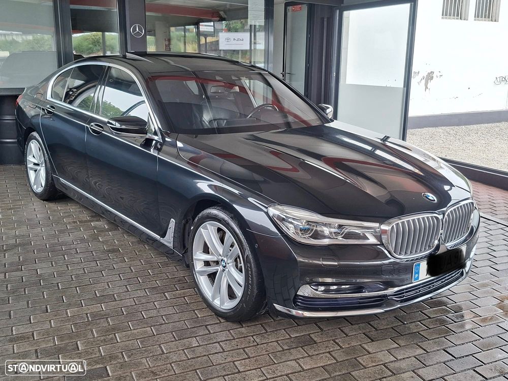 BMW 730