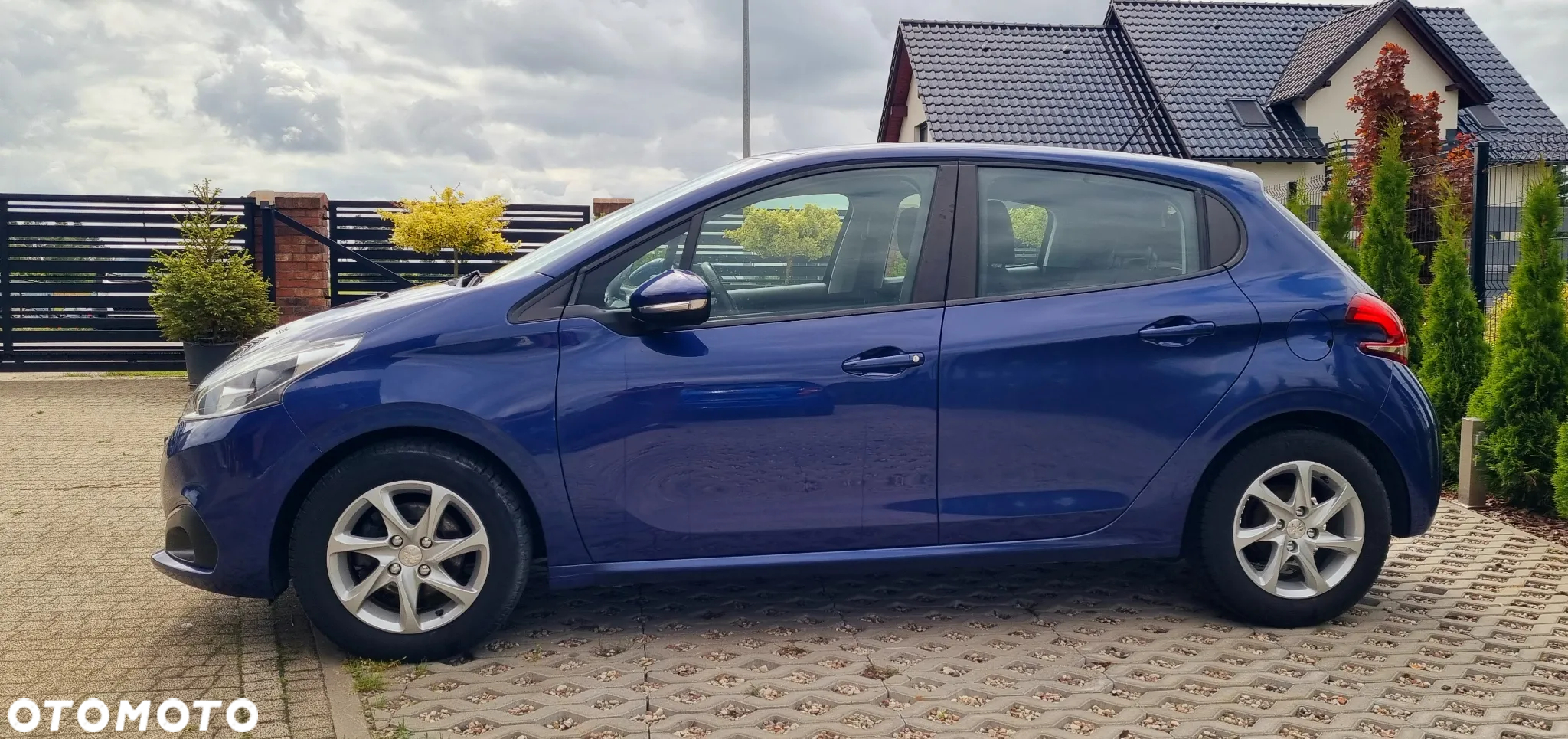 Peugeot 208 1.2 PureTech Active - 5