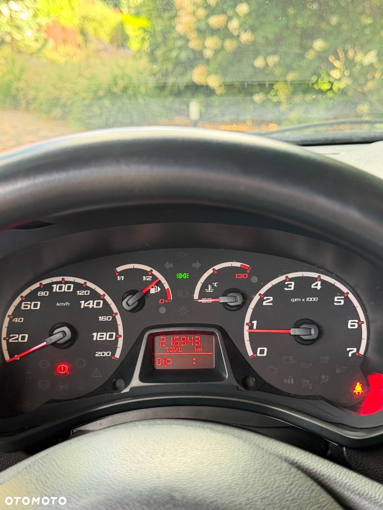 Ford KA 1.2 Grand Prix EU5 - 17