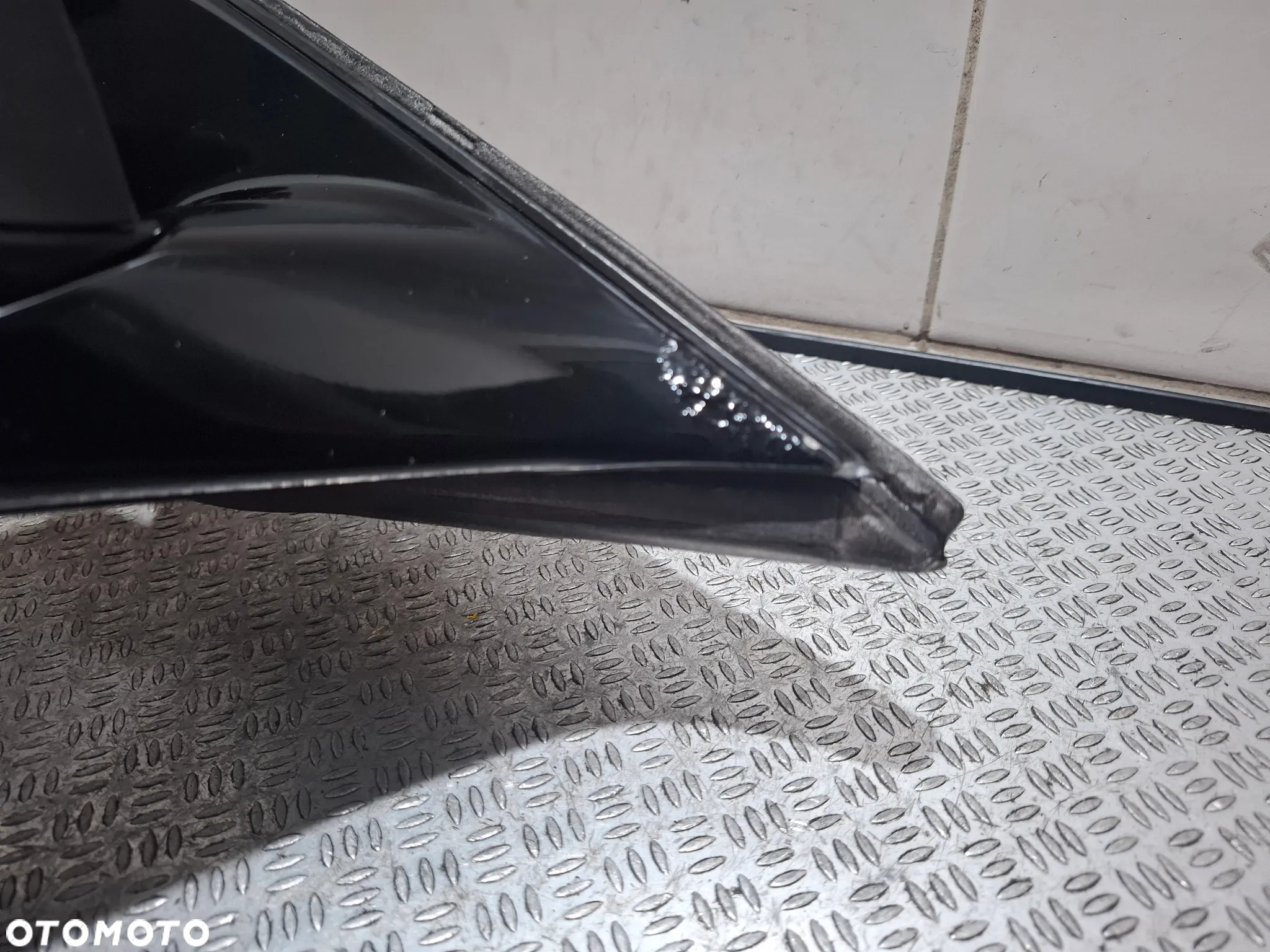 Lusterko zewnętrzne drzwi prawy przód BMW 5 F10- F11 rok 2014 lift kolor 668  5-PIN - 3