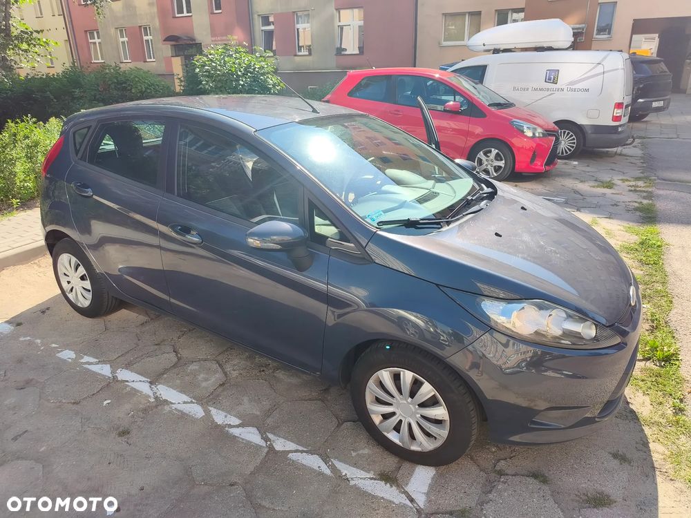 Ford Fiesta 1.25 Trend - 12