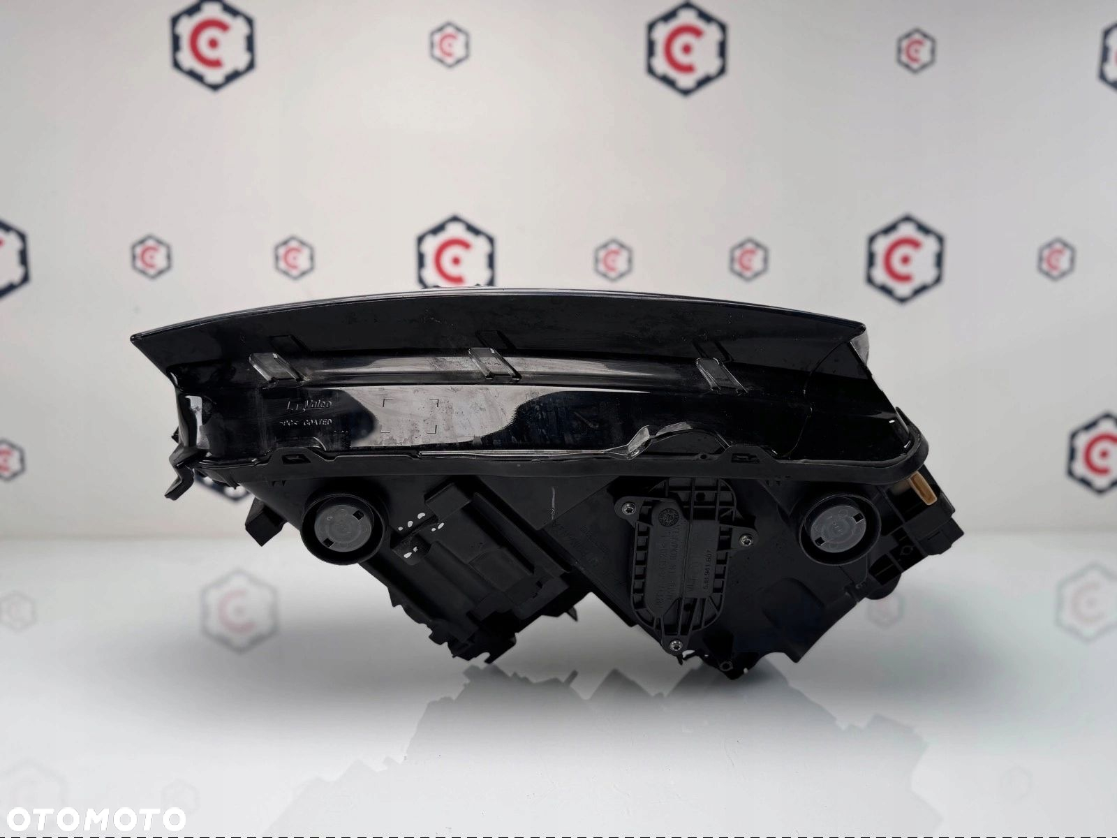 LAMPA LEWA PRZÓD SKODA SCALA FULL LED - 2