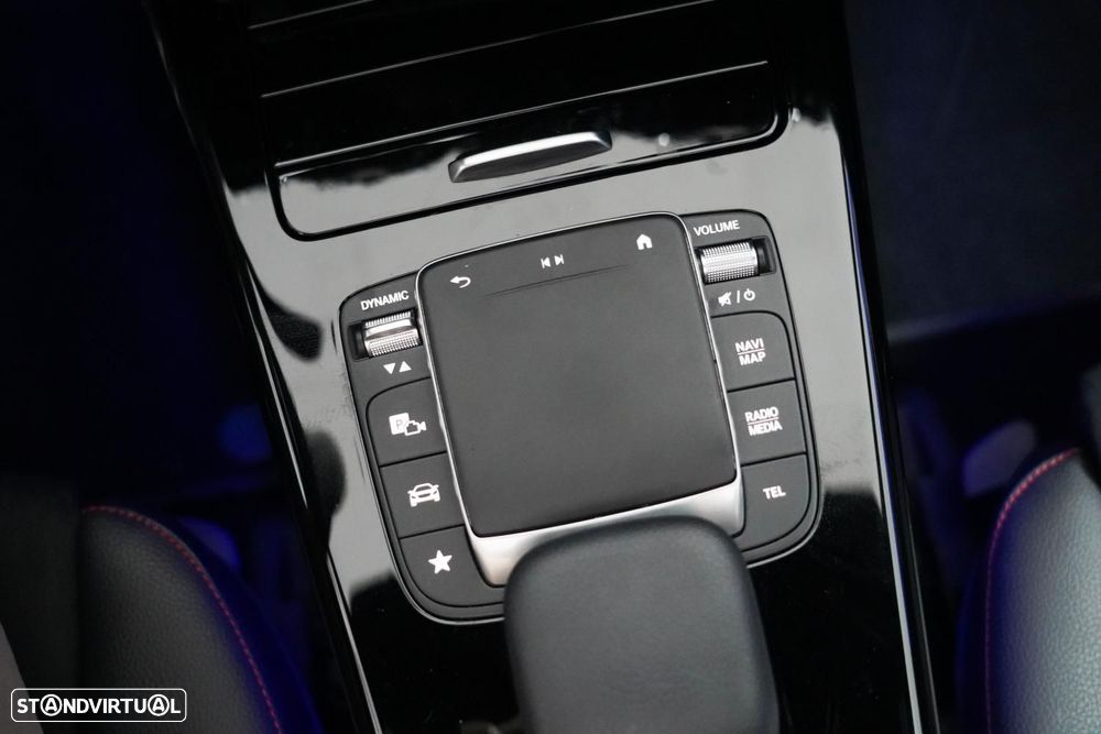 Mercedes-Benz A 180 d AMG Line Aut. - 19