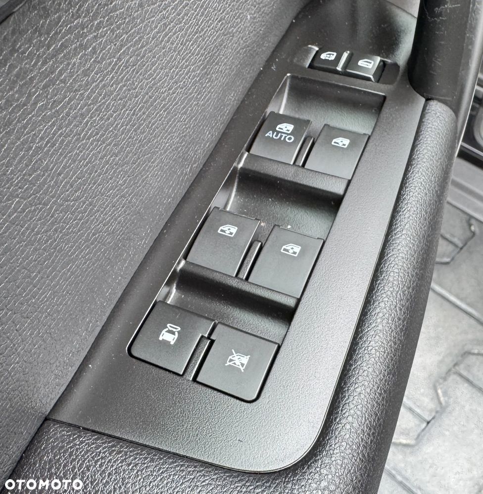 Chevrolet Captiva 2.4 LT+ - 16