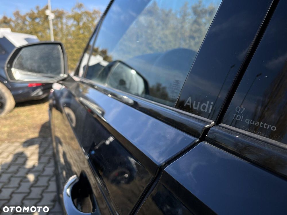Audi Q7 - 24