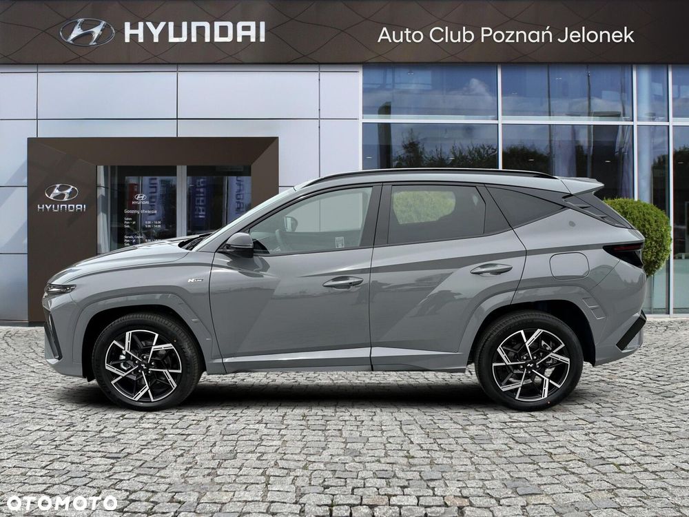 Hyundai Tucson - 2