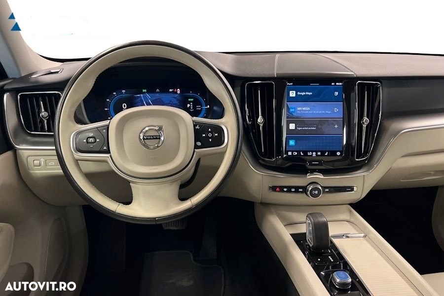 Volvo XC 60 T6 AWD Recharge Geartronic Inscription Expression - 10