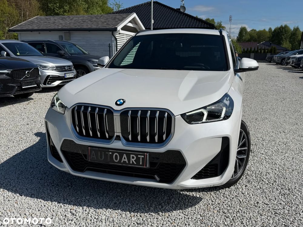 BMW X1 xDrive23i mHEV M Sport sport - 3