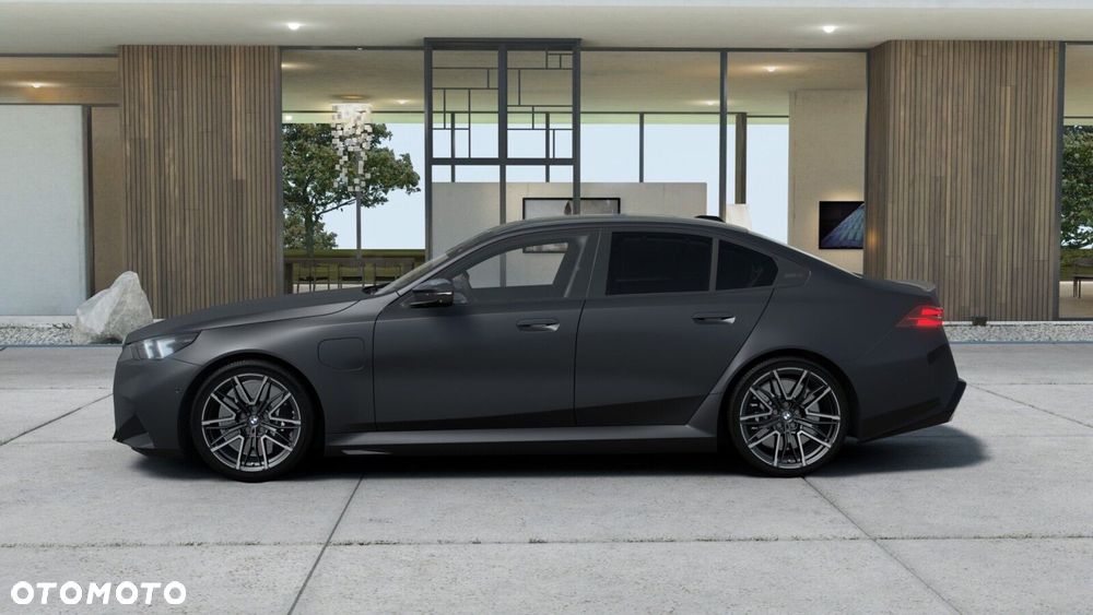 BMW M5 - 5