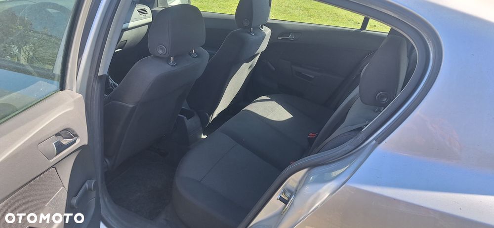 Opel Astra 1.4 Enjoy - 6