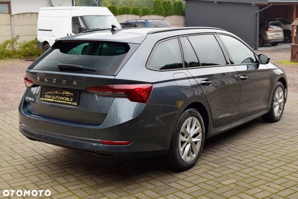 Skoda Octavia 2.0 TDI Ambition DSG - 9