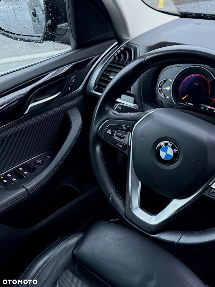 BMW X3 xDrive20d - 7