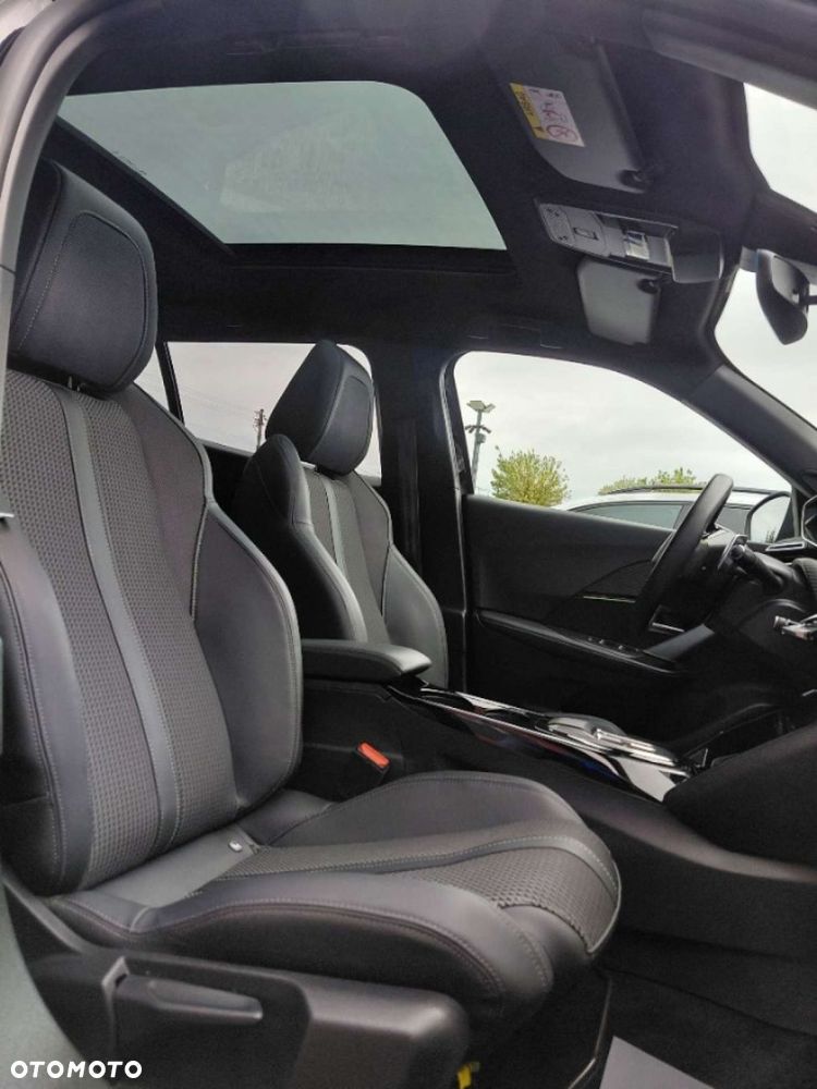 Peugeot 2008 - 22