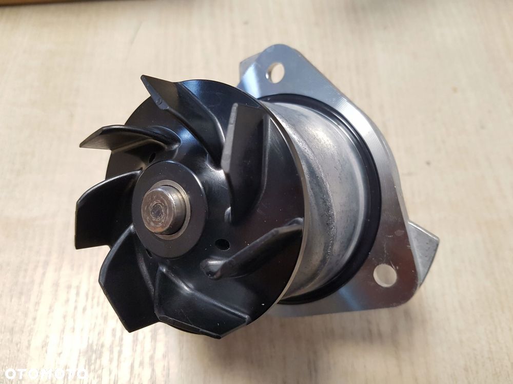 porsche cayenne 3,6 v6 pompa wody 95510603300 nowa oe - 2