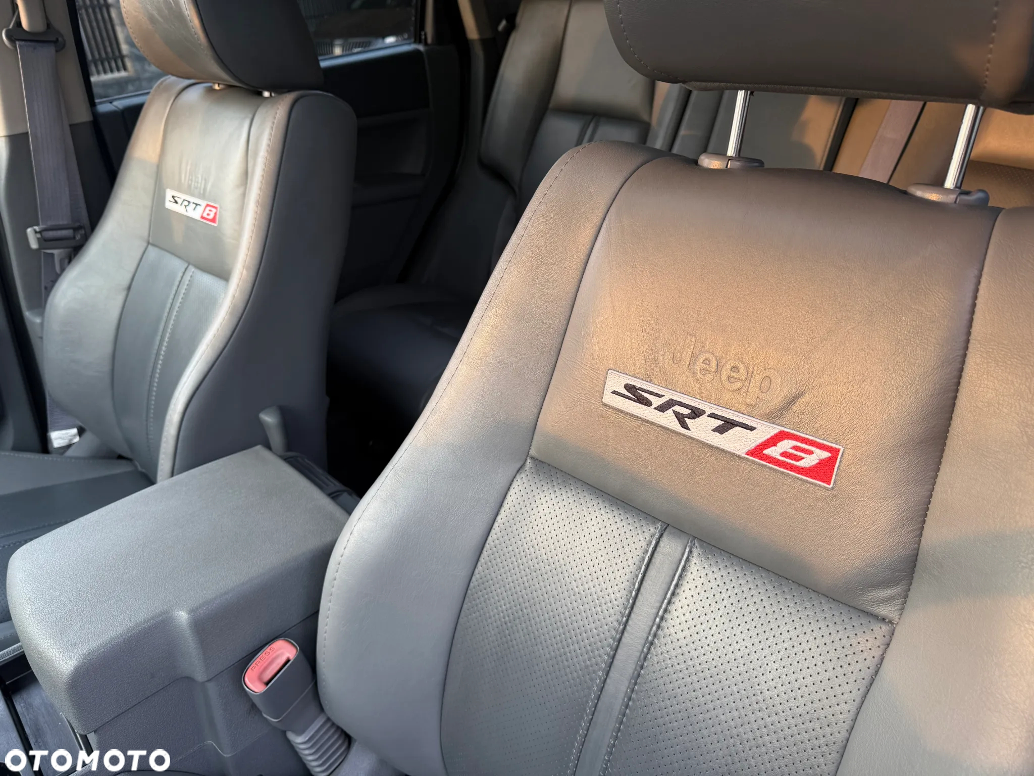 Jeep Grand Cherokee 5.7 V8 Limited Executive - 30