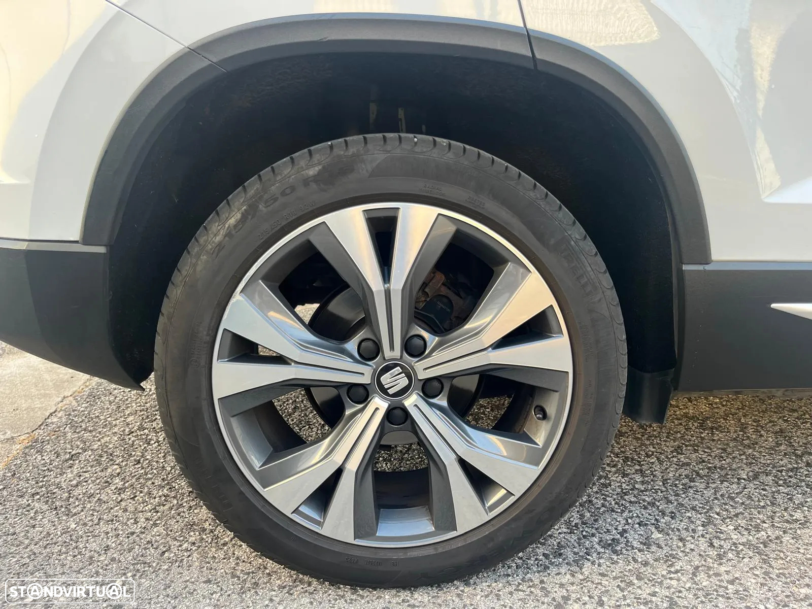 SEAT Ateca 1.6 TDI ECOMOTIVE Reference - 8