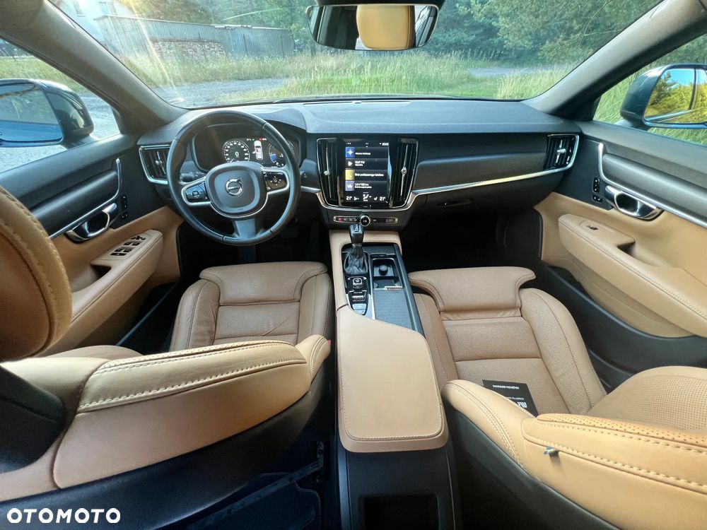 Volvo V90 D5 AWD Momentum - 14
