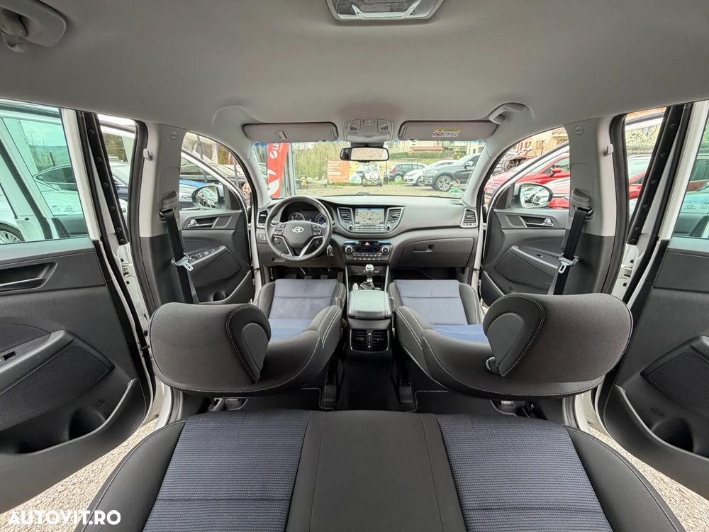 Hyundai Tucson 2.0 CRDI 4WD Advantage - 4