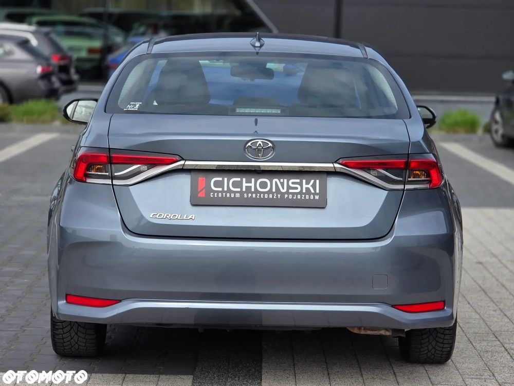 Toyota Corolla 1.5 Comfort - 11
