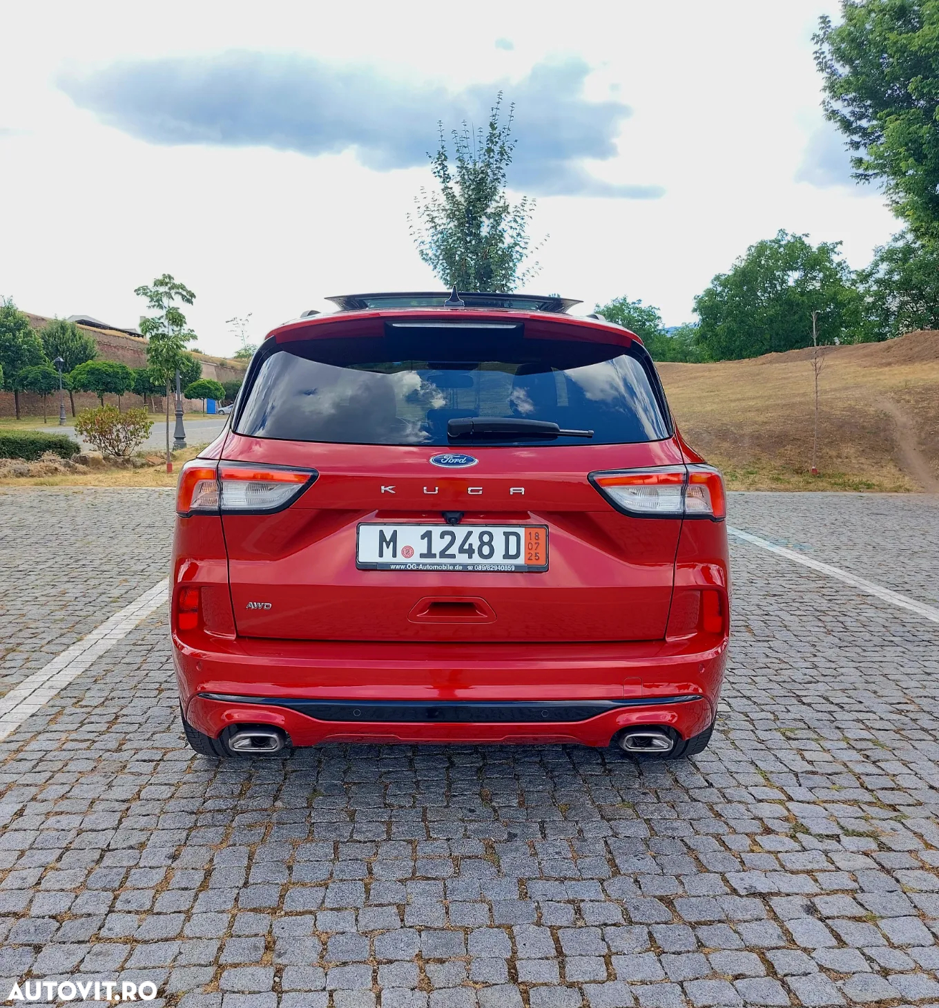 Ford Kuga 2.0 EcoBlue 4x4 Aut. ST-LINE - 24