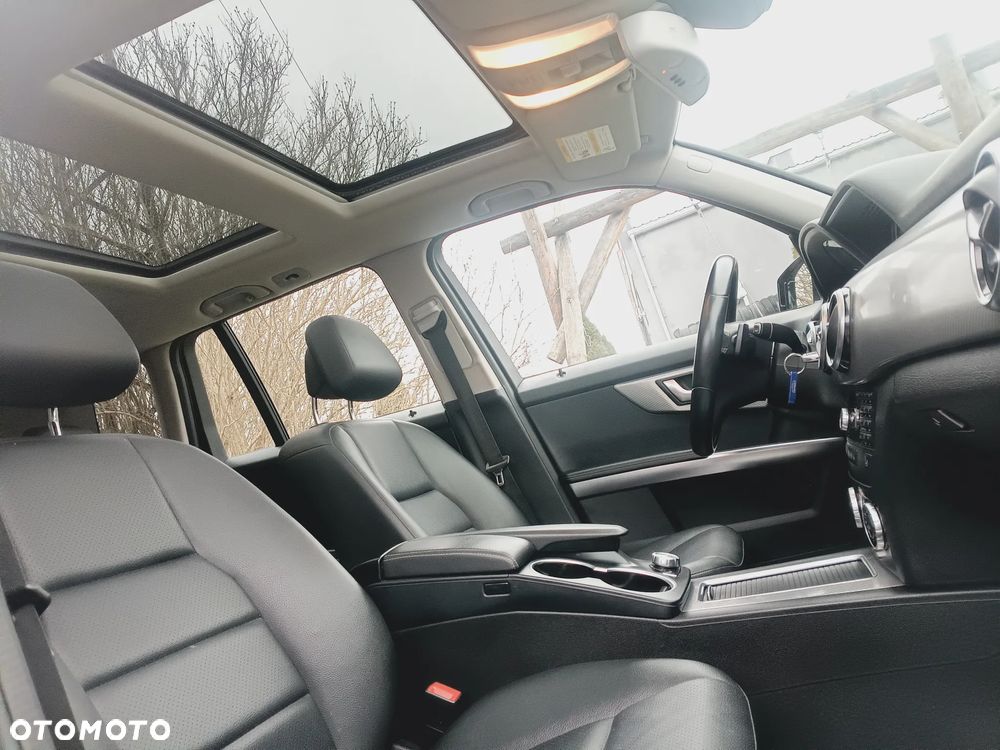 Mercedes-Benz GLK - 29