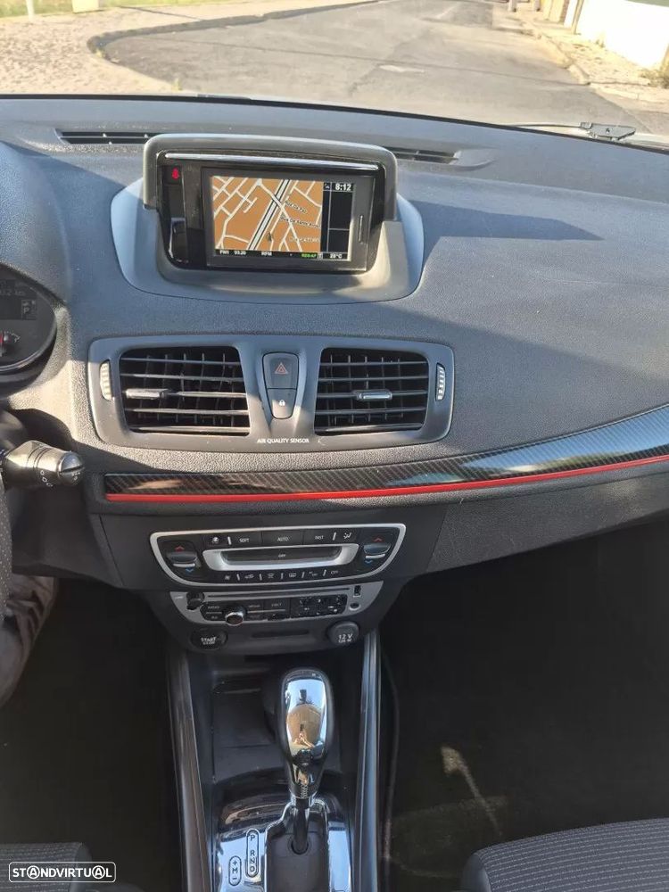 Renault Mégane Sport Tourer - 25