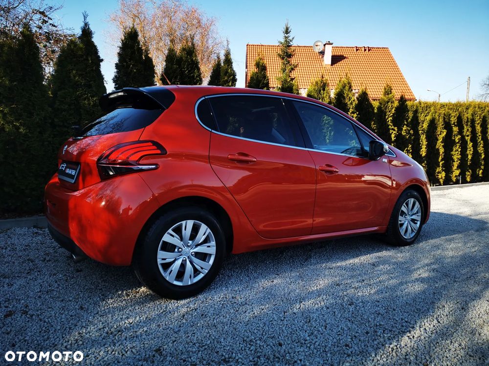 Peugeot 208 Blue-HDi 100 Stop&Start Style - 24