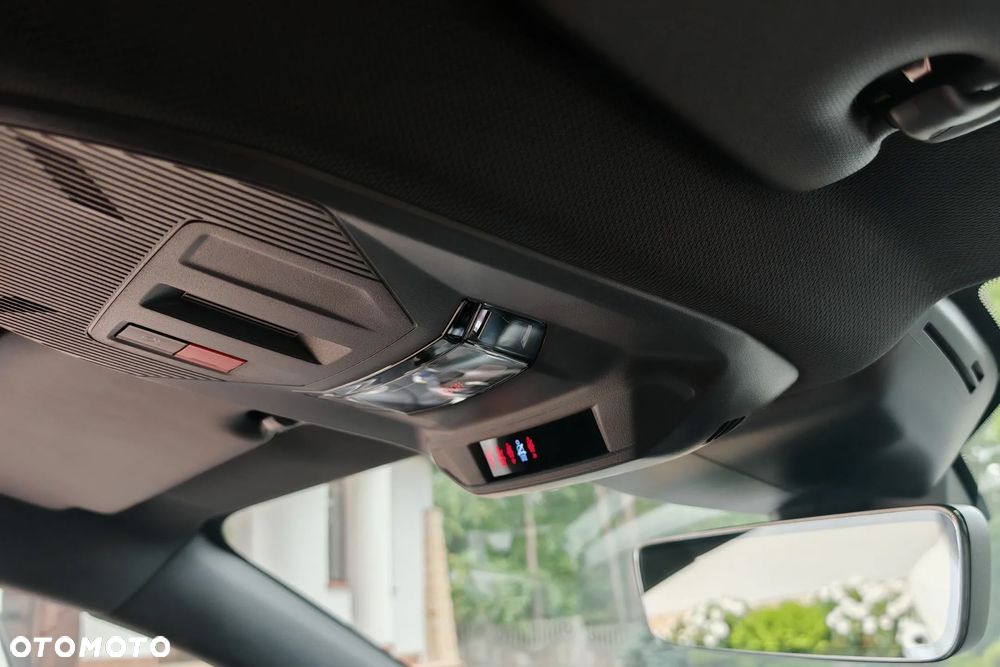 Peugeot 308 1.2 PureTech GT Pack S&S EAT8 - 27