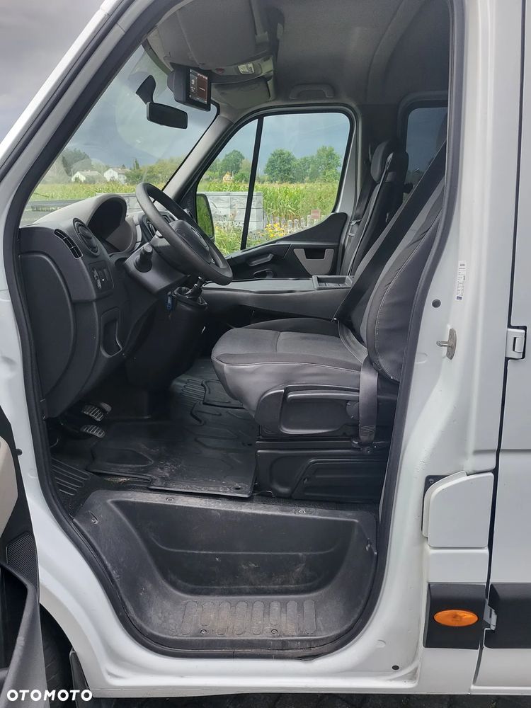 Renault Master doka - 26