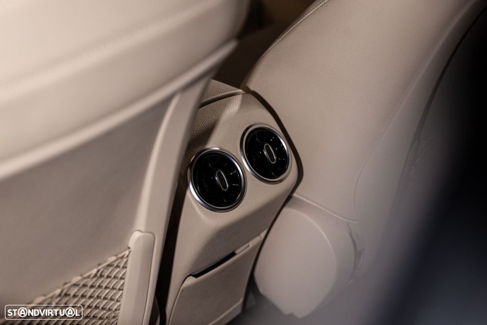 Mercedes-Benz CLA 180 d Shooting Brake Style Plus Aut. - 32