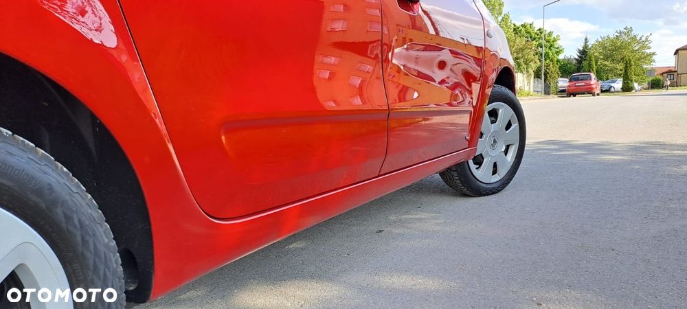 Renault Twingo SCe 70 Intens EU6 - 17