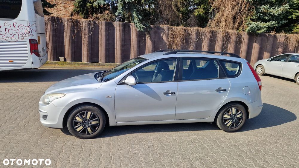 Hyundai i30 i30cw 1.4 Edition Plus - 2
