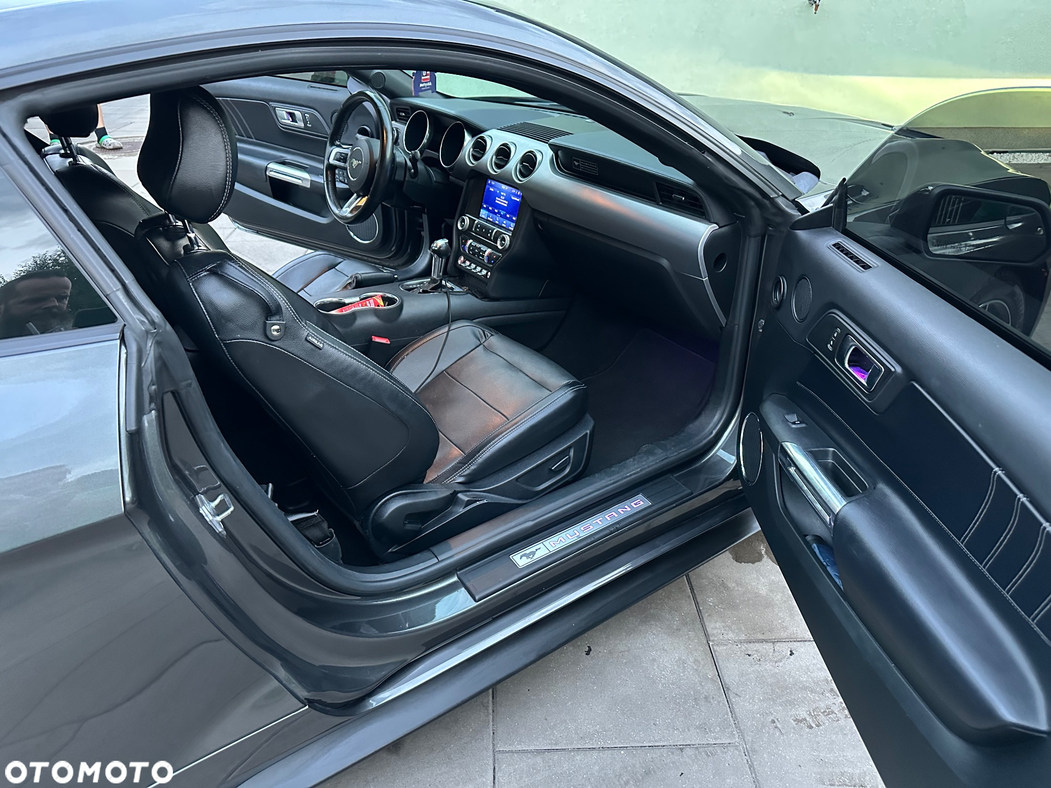 Ford Mustang 2.3 Eco Boost - 9