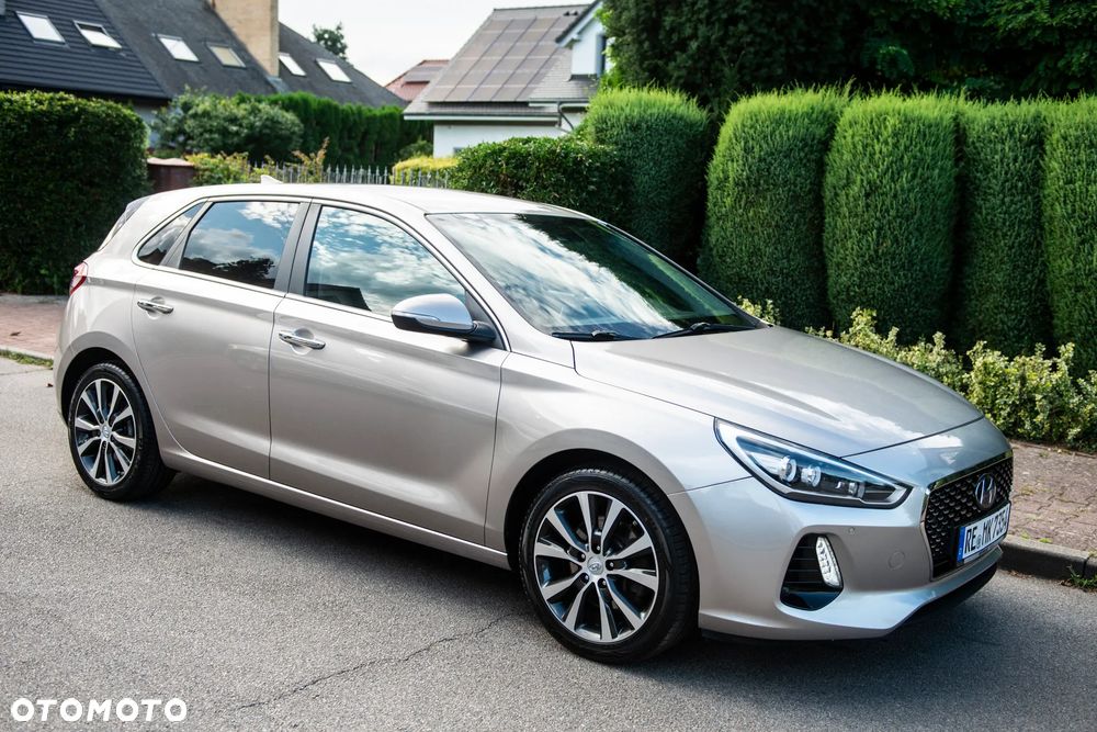 Hyundai i30 1.4 T-GDI Comfort DCT - 11