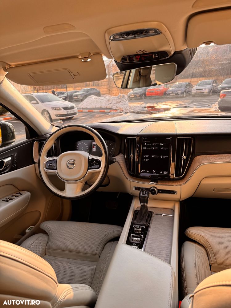 Volvo XC 60 D4 Inscription - 27