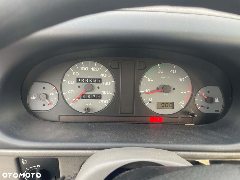 Skoda Felicia 1.3 LX - 8