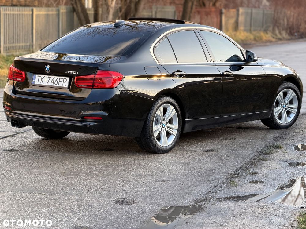 BMW Seria 3 330i Edition Luxury Line Purity - 14