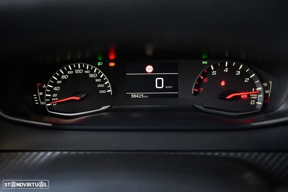 Peugeot 208 1.2 PureTech Active Pack - 39