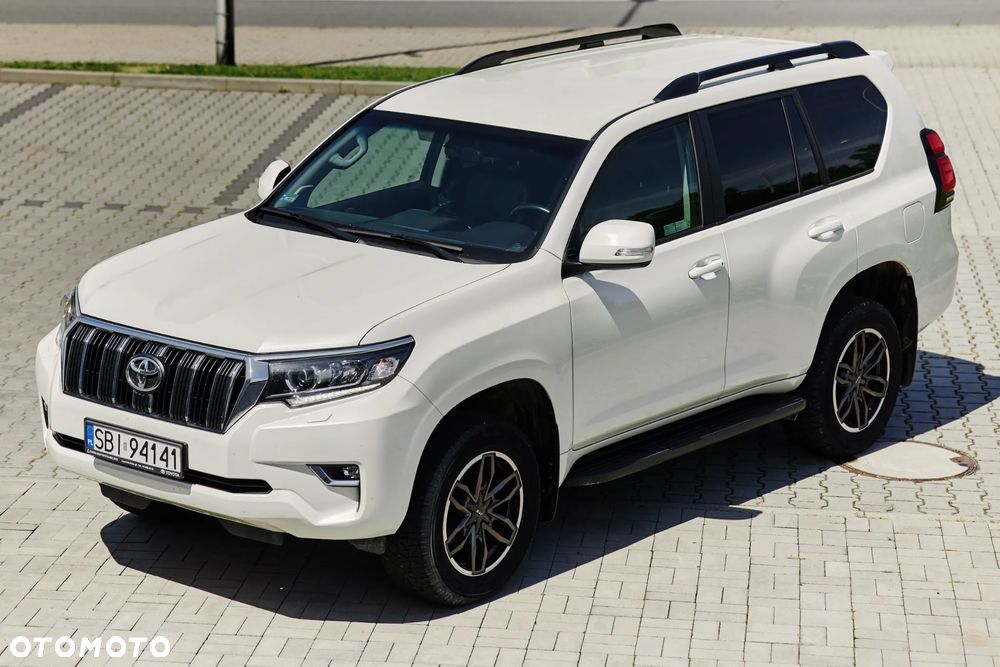 Toyota Land Cruiser LC 2.8 D-4D Invincible - 2