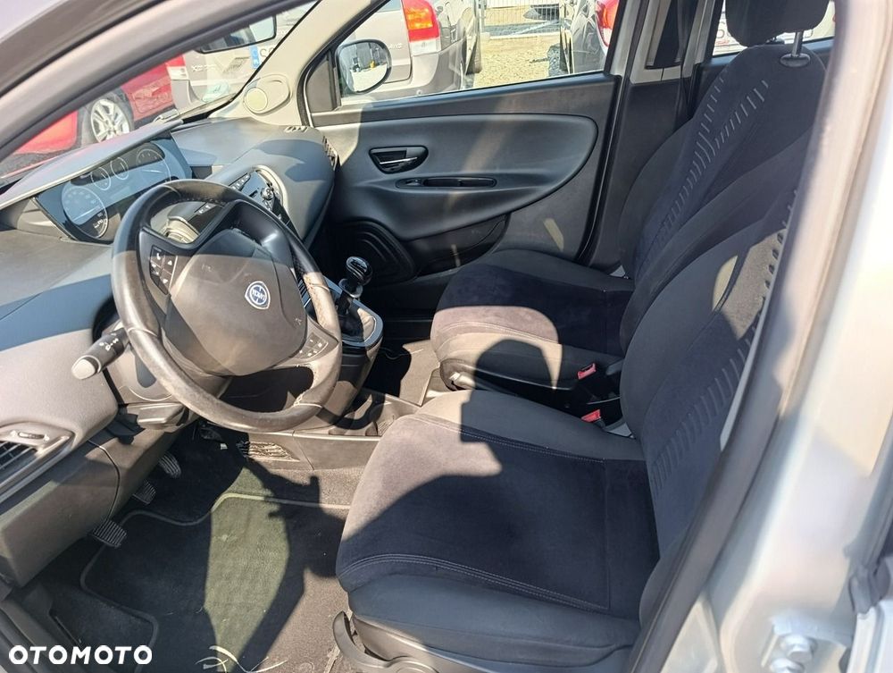 Lancia Ypsilon 1.2 8V Gold S&S EU6 - 10