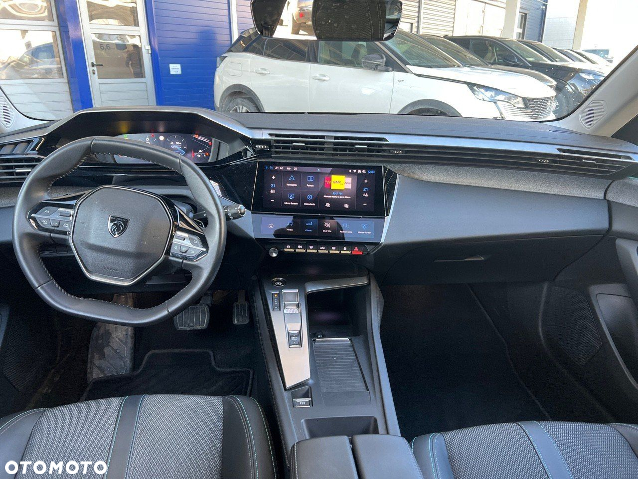 Peugeot 308 1.2 PureTech Allure S&S EAT8 - 8