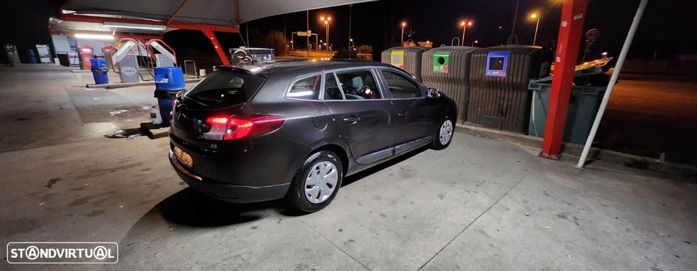 Renault Mégane Sport Tourer 1.5 dCi Dynamique - 8