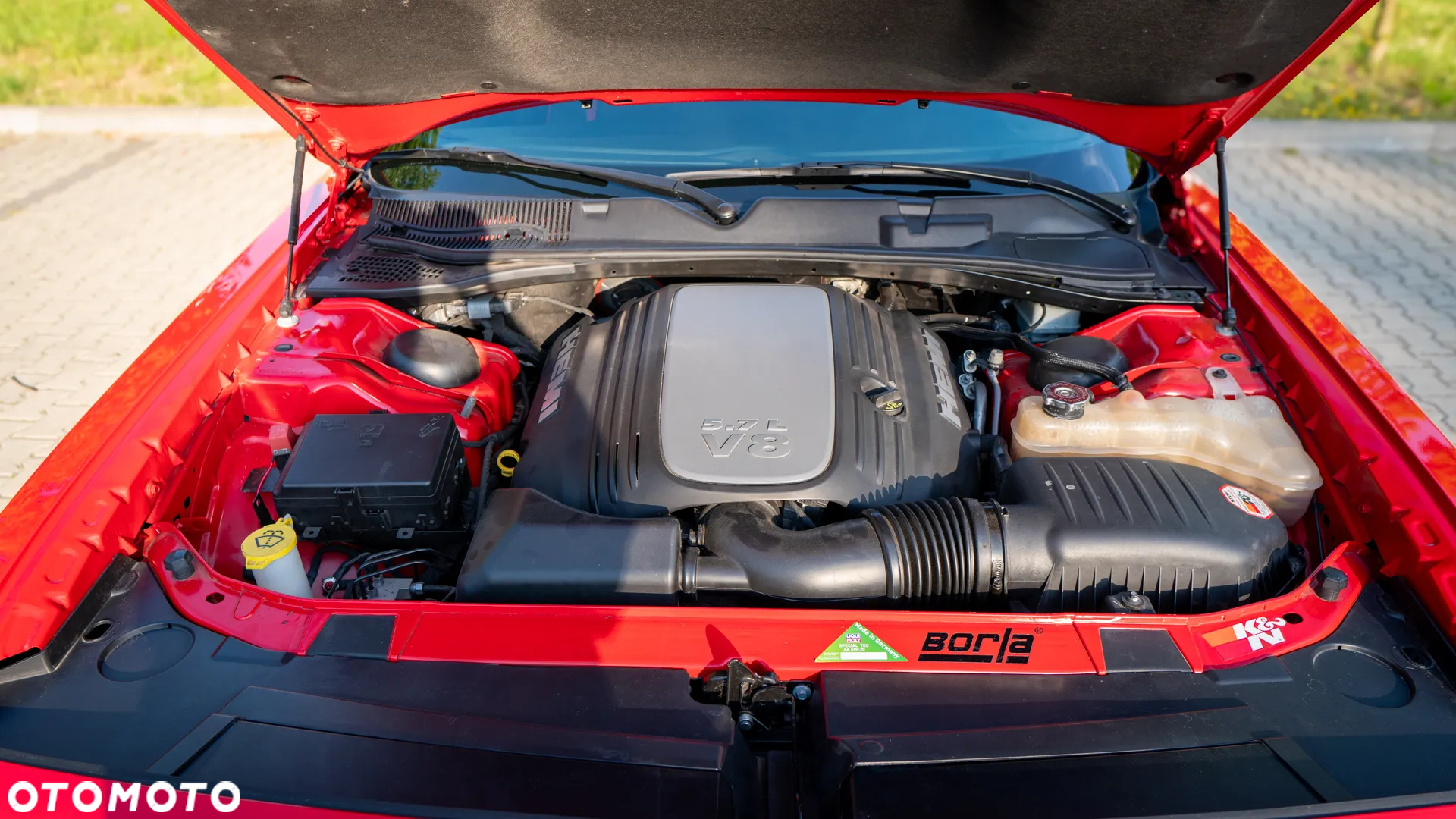 Dodge Challenger - 14