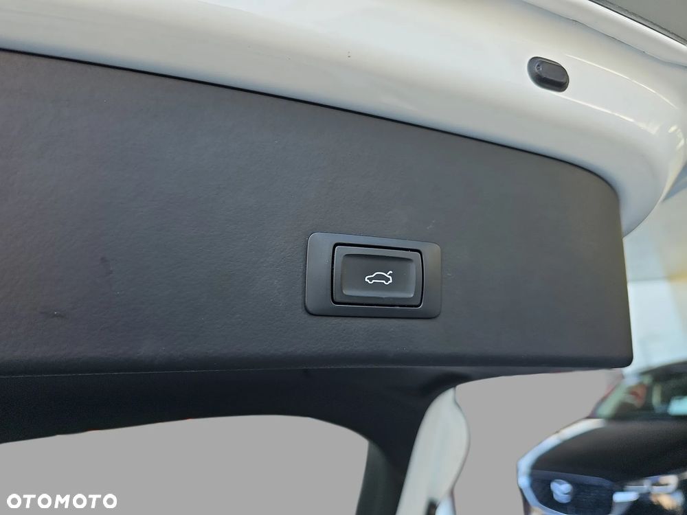 Audi A6 Avant 2.0 TDI ultra S tronic - 21