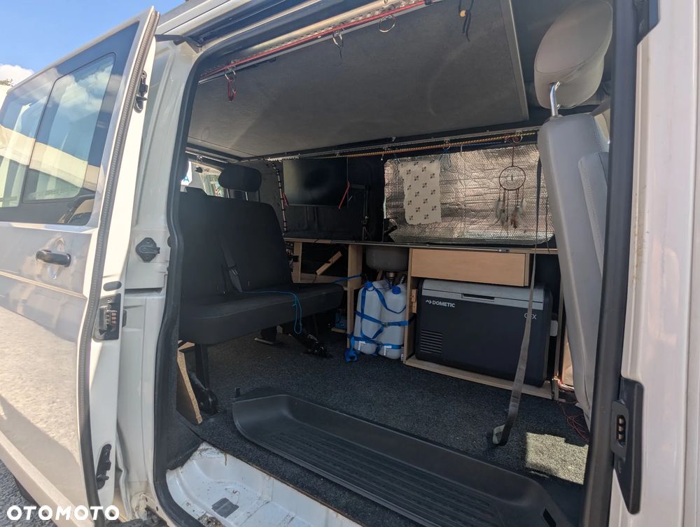 Volkswagen California - 15