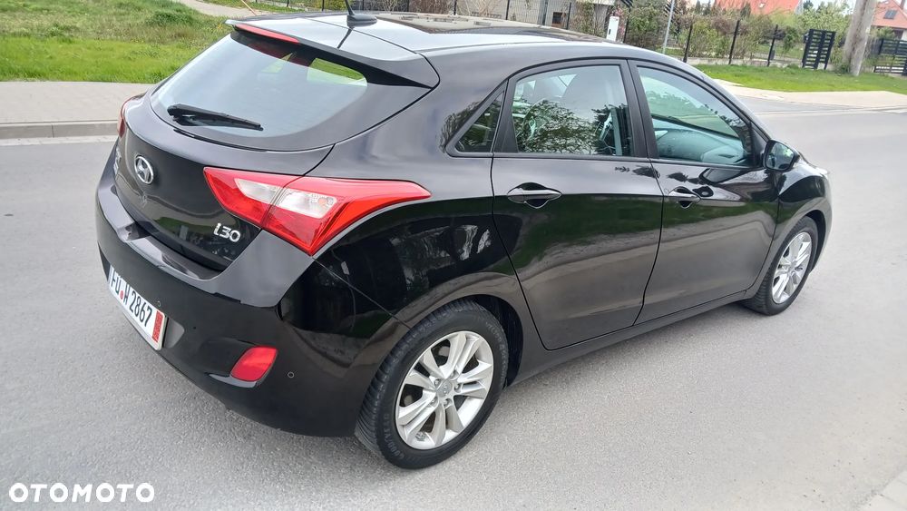 Hyundai i30 blue 1.6 GDI Style - 5