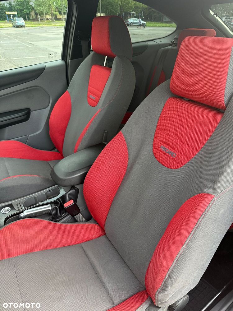 Ford Focus - 9