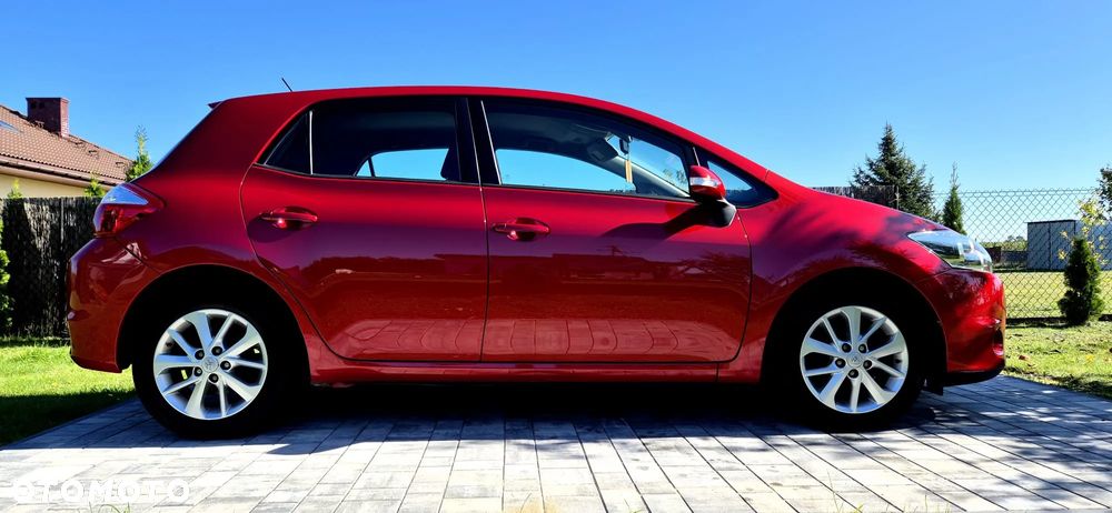 Toyota Auris 1.33 VVT-i Premium - 23