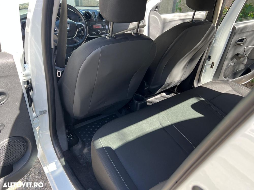 Dacia Logan 0.9 TCe Laureate - 18